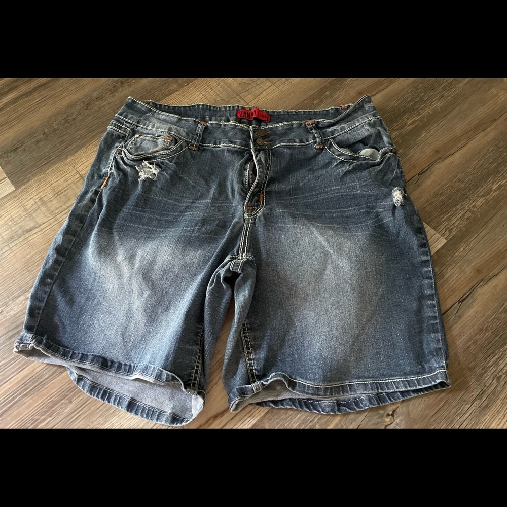 Zanadi womens denim shorts size 20W